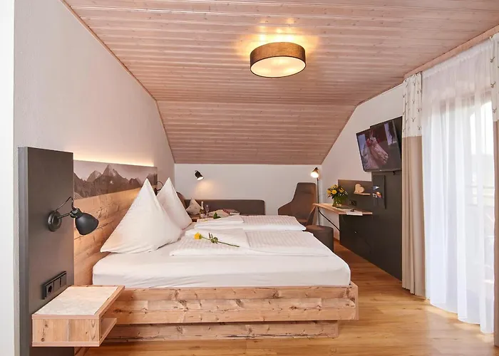 מלון Landgasthof Zum Saegwirt 4*